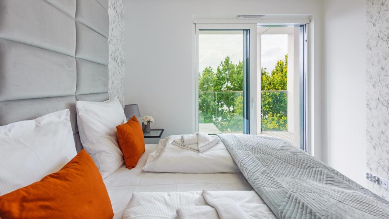 Apartament Plaza 302 Z Widokiem Na Morze-Perlowa Przystan Holiday City Сяноженти Екстериор снимка