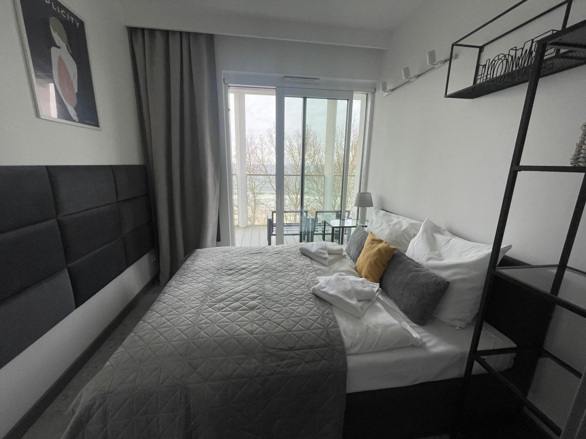 Apartament Plaza 302 Z Widokiem Na Morze-Perlowa Przystan Holiday City Сяноженти Екстериор снимка